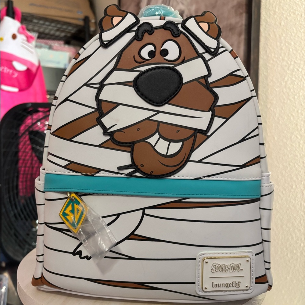 Loungefly Scooby-Doo Mummy Mini Backpack glow in the dark